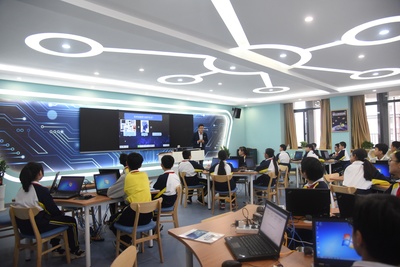 全省第一所！廣東省教育研究院與黃埔區共建實驗學校，教育設備引領未來